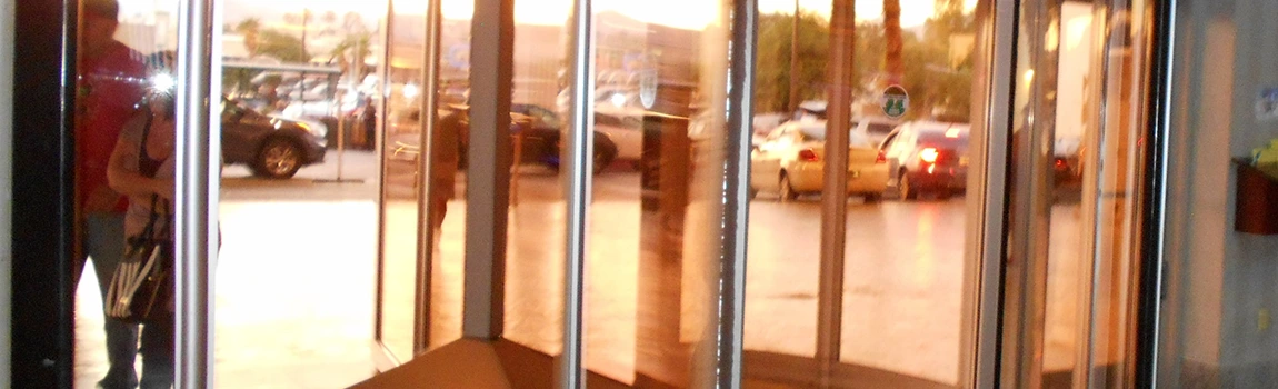 Storefront Glass Repair Cost in Tallahassee, FL